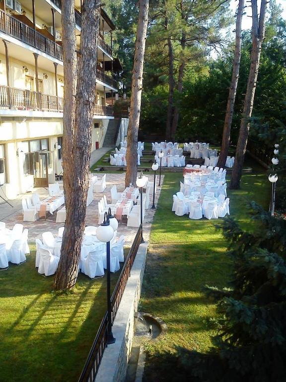 Milionis Forest Hotel Grevena Exterior photo